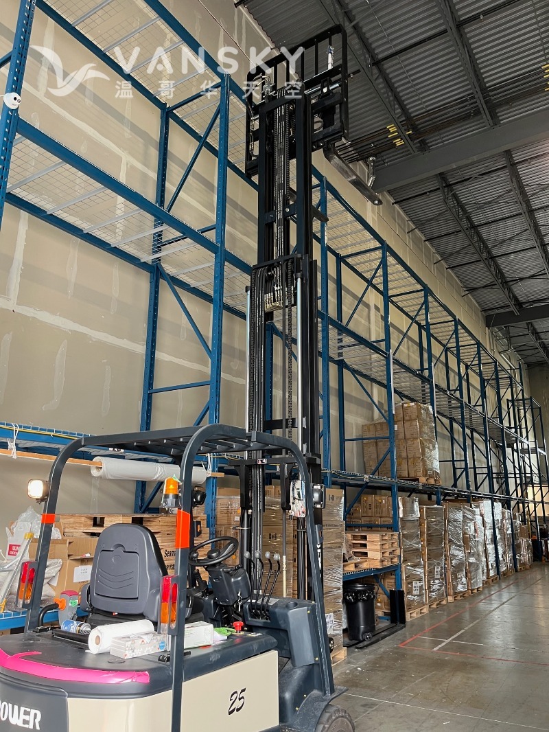 231023201930_Forklift height.jpg